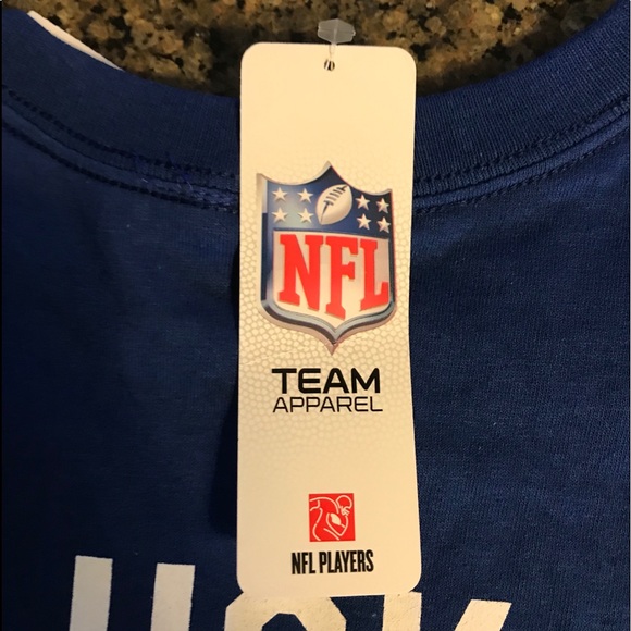 Andrew luck Colts shirt. - Picture 5 of 5